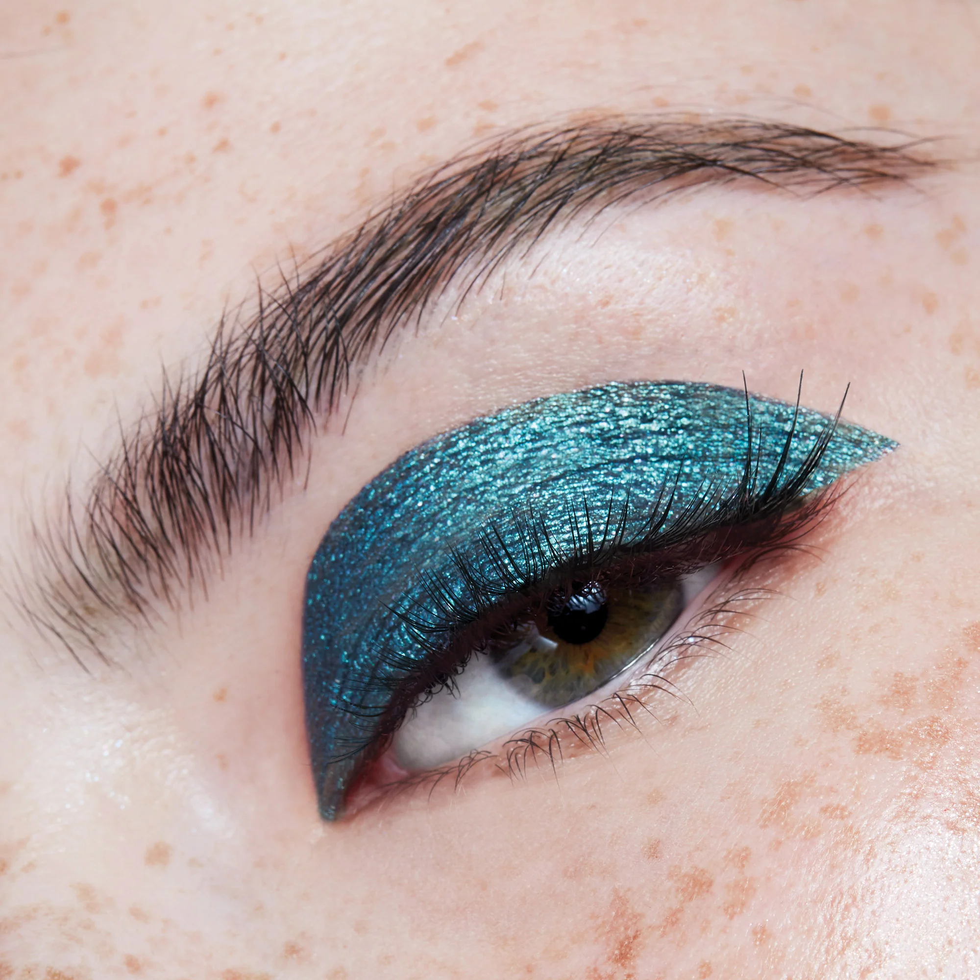 Glisten & Glow Liquid Eye Shadow - Last Chance Shades - Image 15